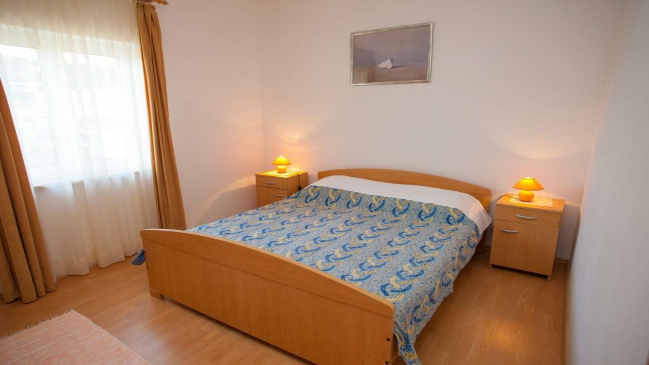 Apartments Basaca Pag Town Eksteriør bilde